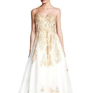 Basix Black Label Women's Strapless Applique Gown